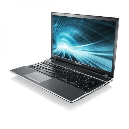 notebook, Core I5, 6GB, 1TB, Geforce 2GB, Win7, ezüst fotó, illusztráció : NP550P5C-T01HU